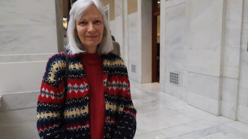 marti-olesen-mary-hennigan-advocate-1000x563664825-1