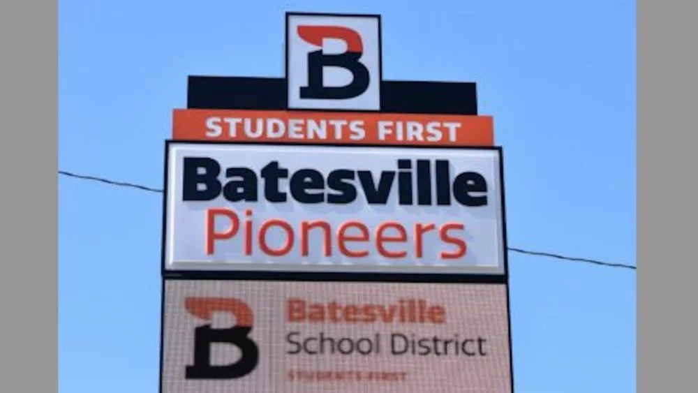 batesville-schools-sign-featured-1000x563260133-1