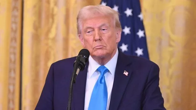 g_trump_020725809380