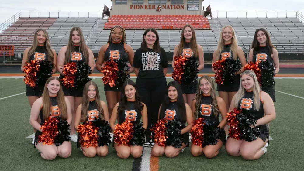 prancer-team-photo-from-matthews-photography-1000x563122100-1