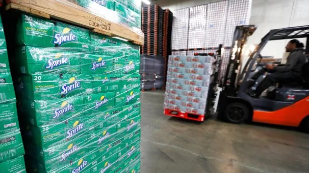 getty_bottling-plant-gty-jt-250211_1739296285083_hpembed_18x13180175