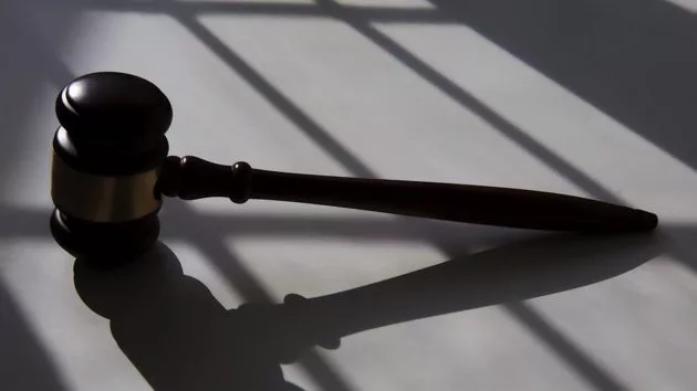 gettyrf_030323_gavelcourtlaw642650