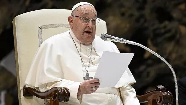 g_pope_022125679457