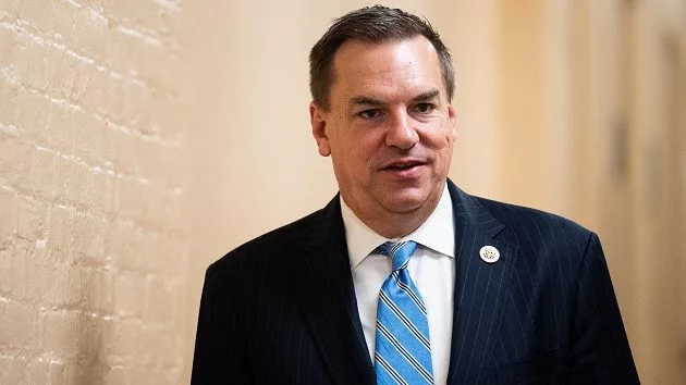 g_richardhudson_030425668602