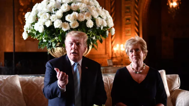 news_donaldtrumplindamcmahon_30425994867