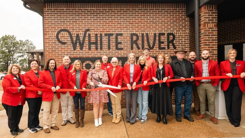 white-river-commons-bacc-ribbon-cutting-2-1000x563355913-1