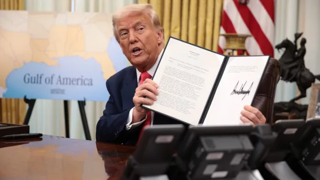 news_trump_31125532425