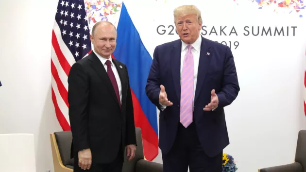 getty_trumpputin_31225409182