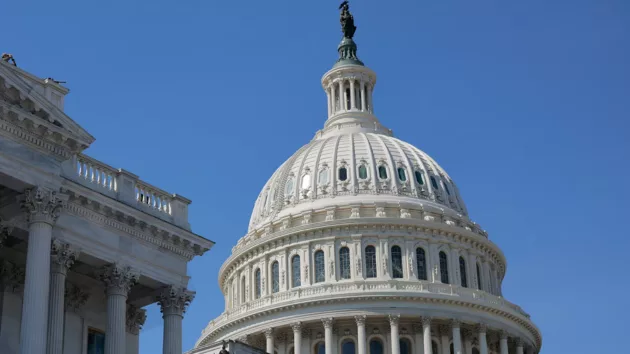 news_capitol_31325238498