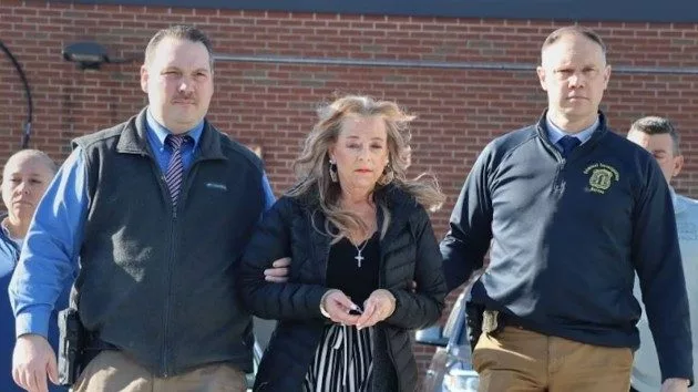 waterburypd_31325_stepmother273557