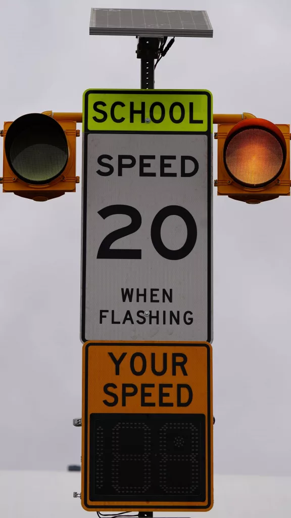 school_zone890904