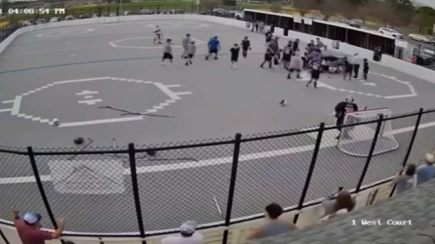 n_hockey-brawl-ht-jt-250403_1743697899736_hpmain_16x9455946