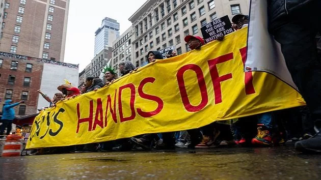 getty_040525_handsoffrally48223