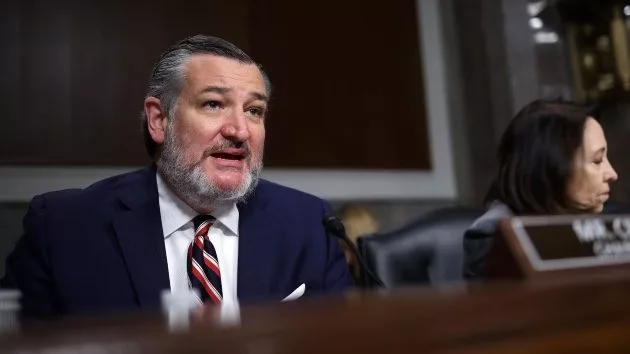 getty_tedcruz_040725424005