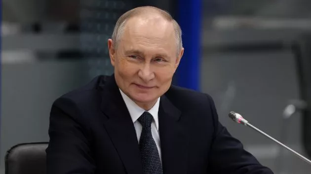 getty_putingettyimages-2206635862195592