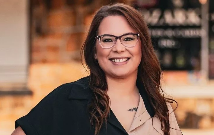 tori-house-stone-bank364502