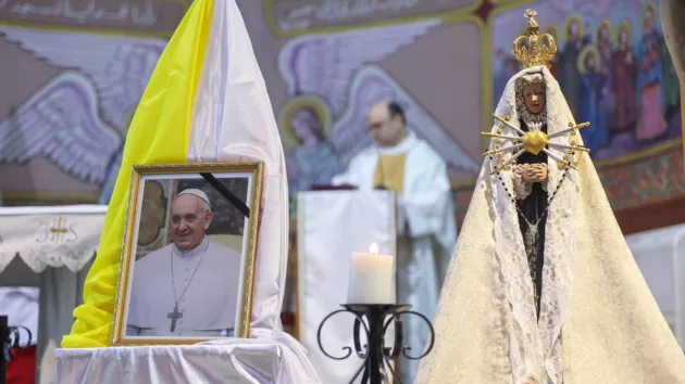 new_popefrancis_42325475280