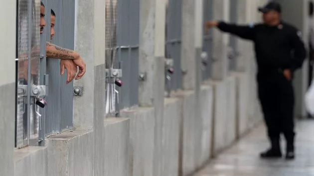 getty_trecotprisongettyimages-2206717331629389