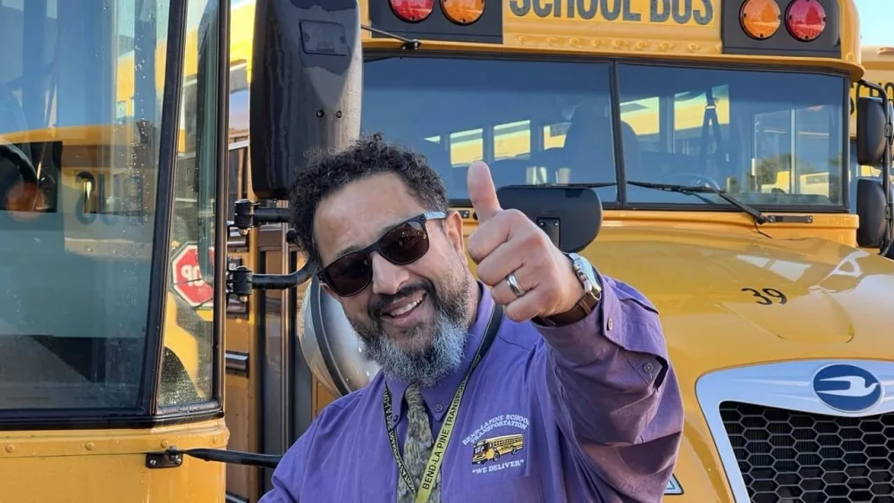 bls-bus-driver-2880092