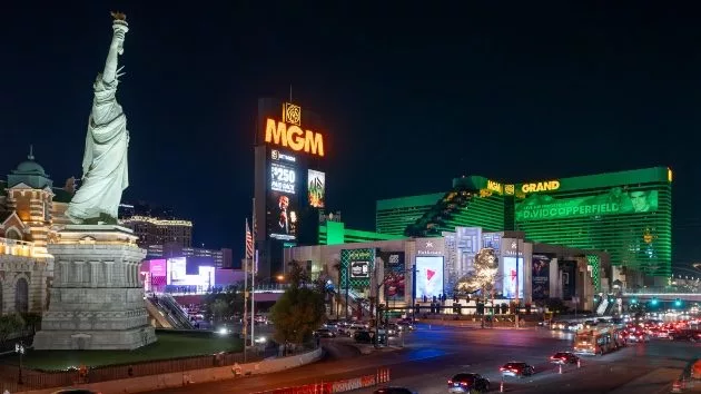 getty_lasvegasstrip_06092533281