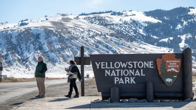 getty_yellowstonenationalpark_71625872726