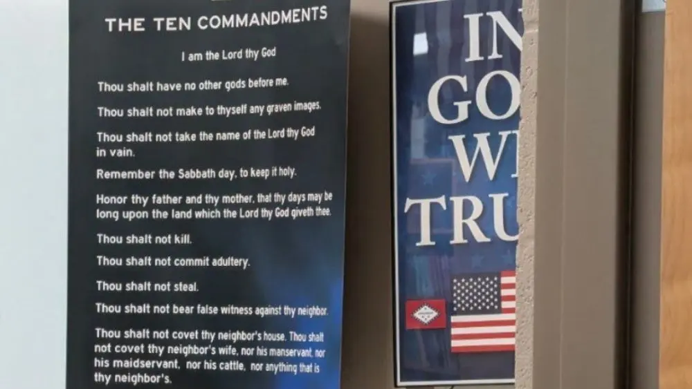 ten-commandments-arkansas-advocate-screenshot-court-documents-1000x563856892-1