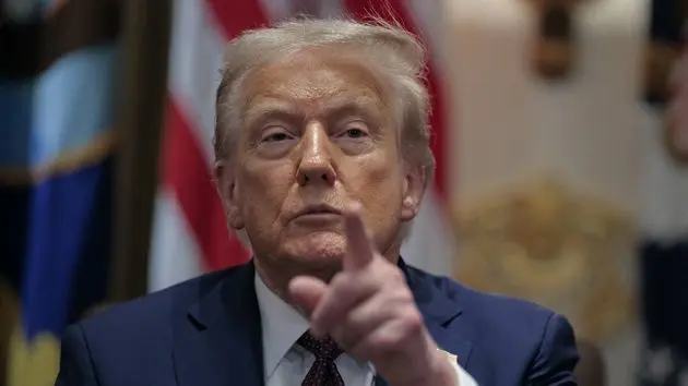 g_trump_090225354021