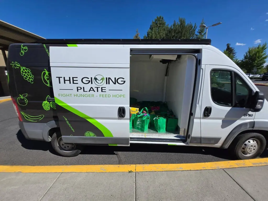 ona_nurses_thegivingplatedonation_2025_2139055