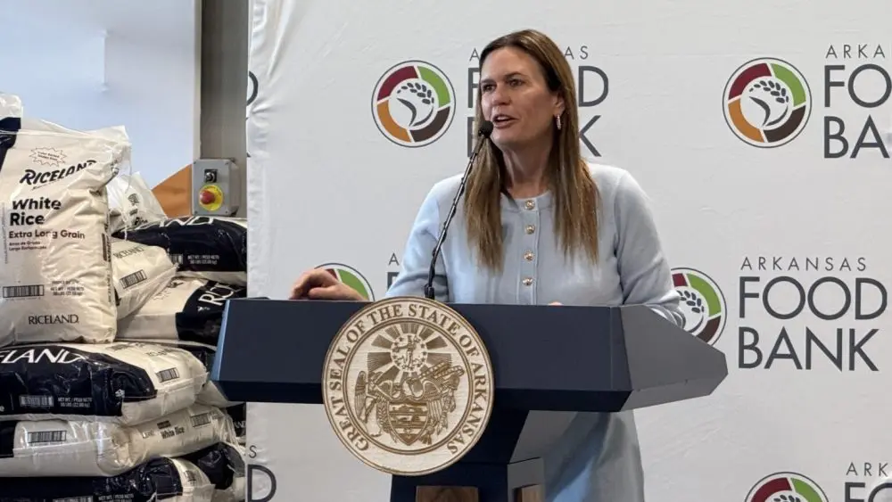 sanders-arkansas-food-bank-1000x563156140-1