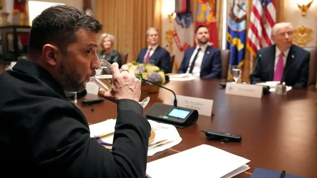 getty_zelenskytrump_101725287795