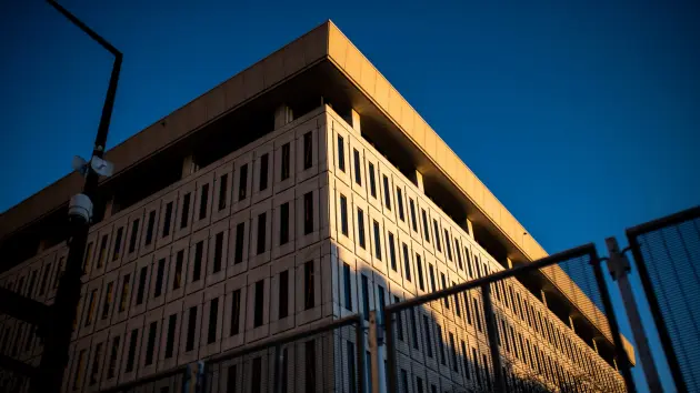 getty_warnereburgerbldg_2426626610