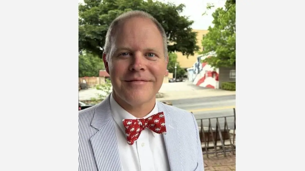 dr-john-c-davis-featured-lyon-college-1000x563243551-1