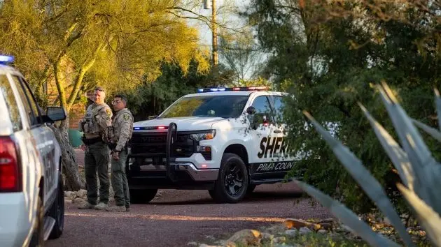 getty_watchatnancyguthriehouse_022726600231