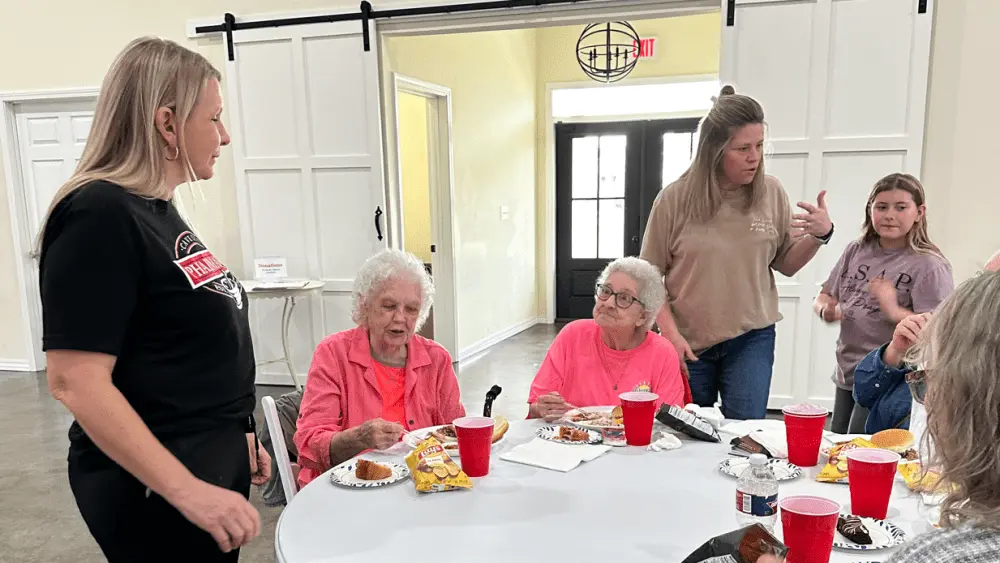 cave-city-senior-luncheon-featured-bruber-1000x563339731-1