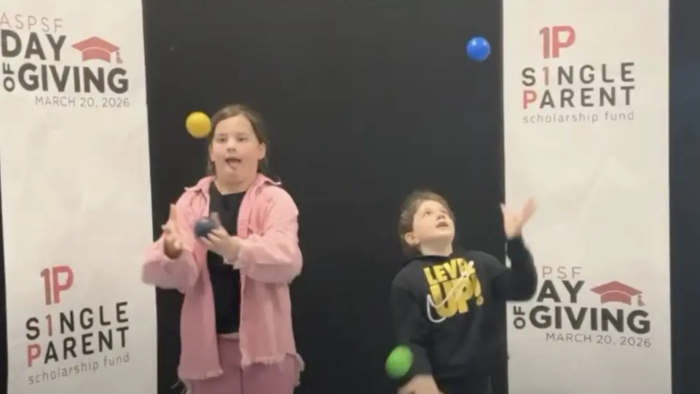 1p-single-parent-juggling-1000x563614855-1