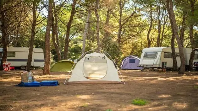 istock_071619_camping929687