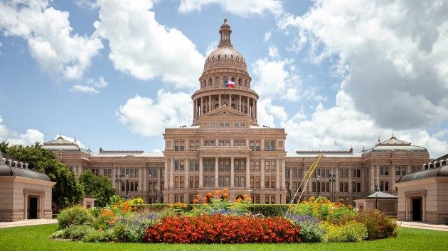 n_texasstatecapital_052626595175