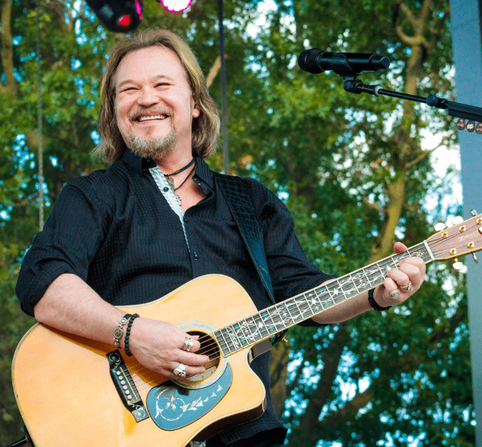 travis-tritt-700-x-650-png
