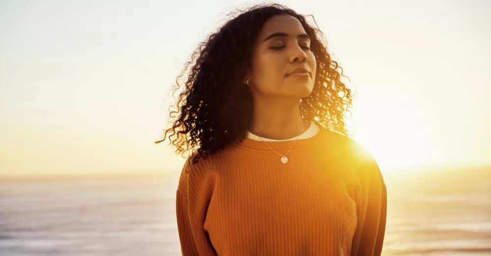 32312-woman-of-faith-gettyimages-pixdeluxe_source_file742099