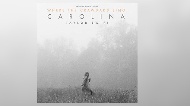 m_taylorswiftcarolina_122222