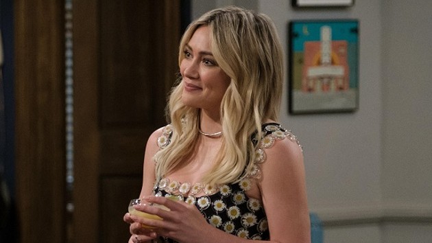 e_hilary_duff_01232023214399