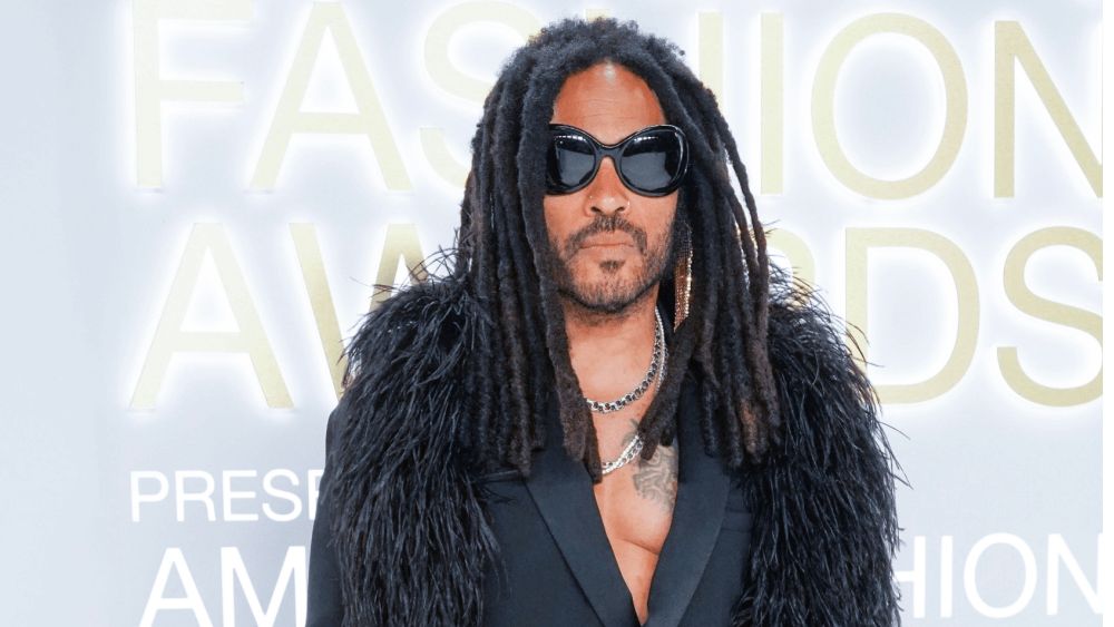 shutterstock_2225345659383423