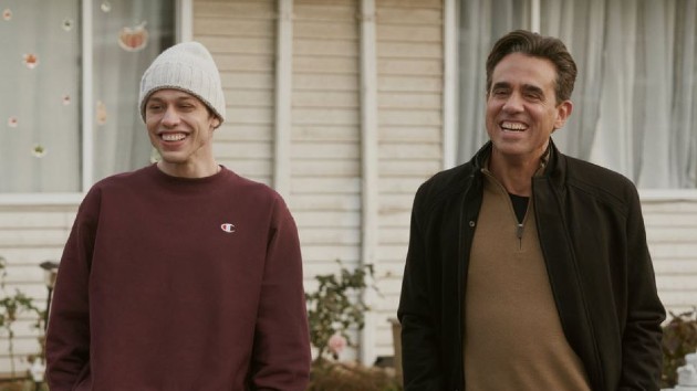 e_pete_davidson_bobby_cannavale_04132023207506