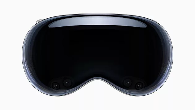 e_apple_goggles_06052023697297