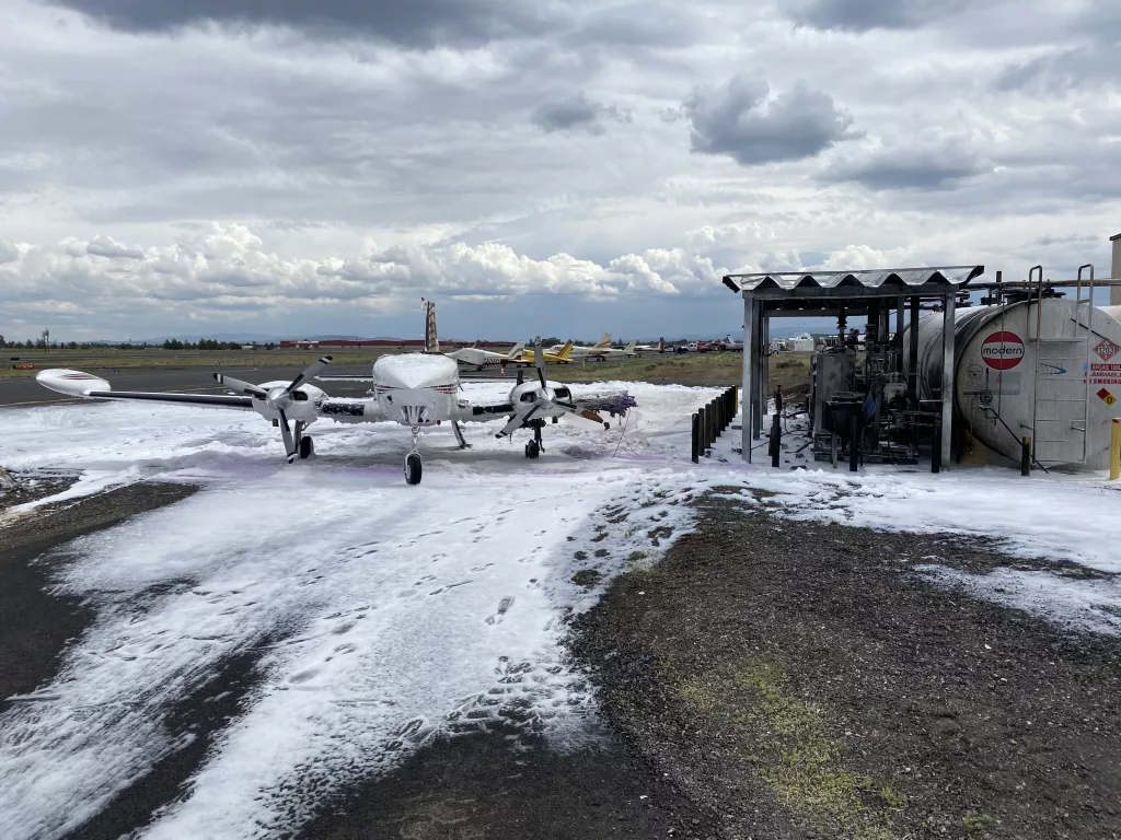 bend_airport185470