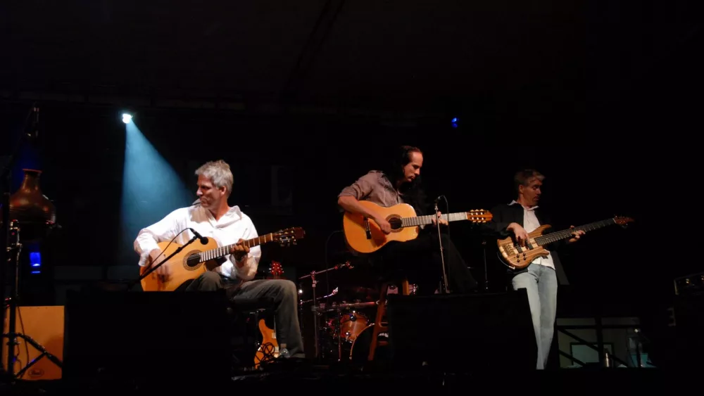 todd-haaby-horizontal-stage296613