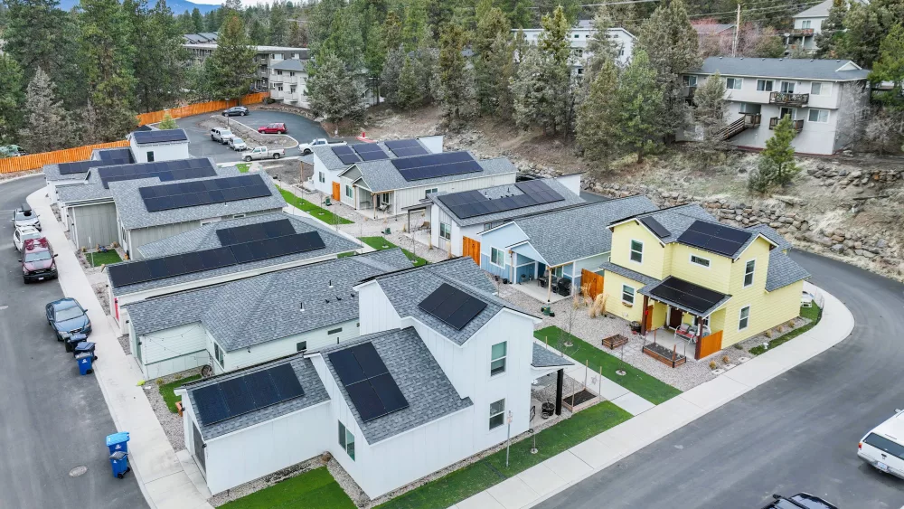 nw-cottages-bend-03-2023-32897365