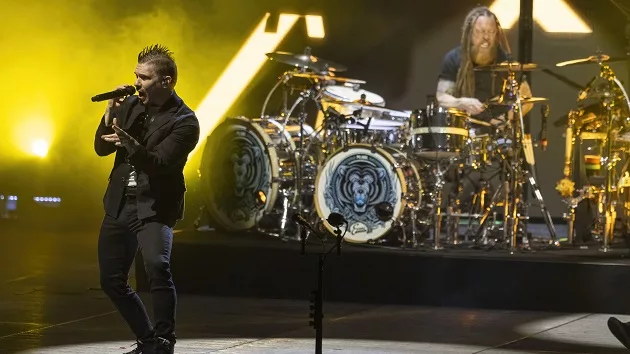 g_shinedown_112823701579