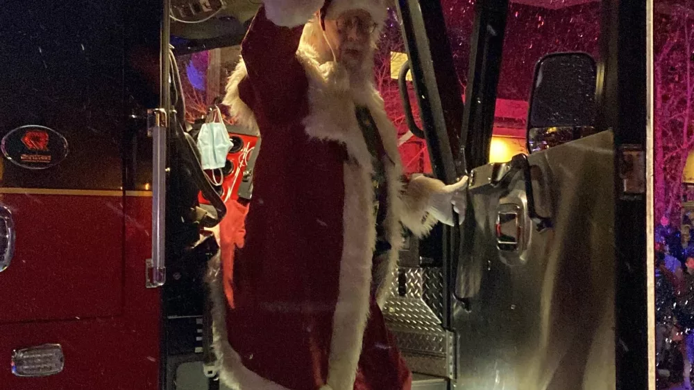 santa_and_engine488462