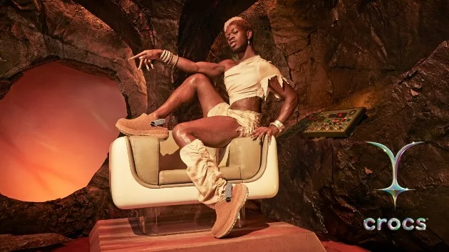 m_lilnasxcrocs_120523313534